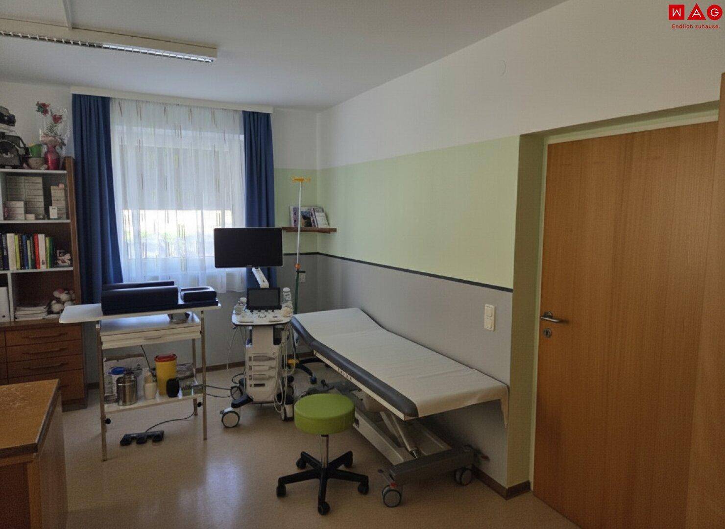 Behandlungsraum 1