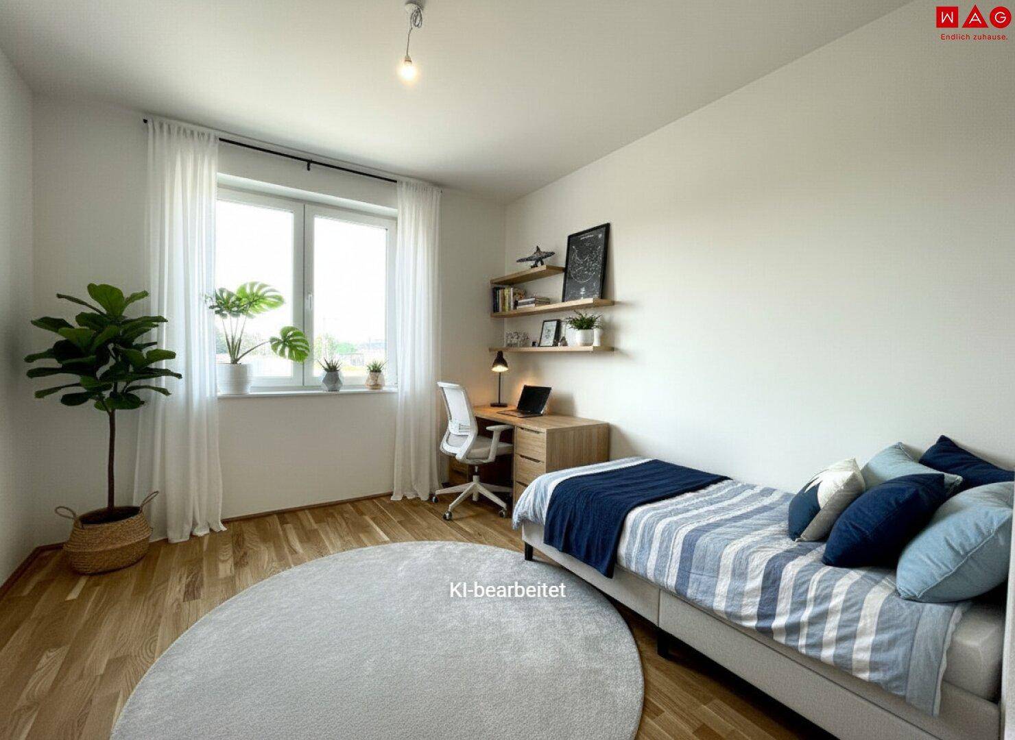 Helles Schlafzimmer oder Arbeitszimmer mit Holzboden, Schreibtisch und Einzelbett, ideal für Gäste oder Kinder.