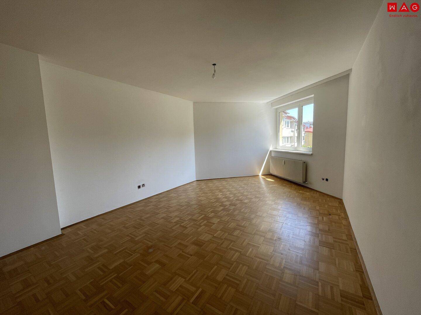 Geräumige 3-Zimmer-Wohnung mit toller Aufteilung und guter Infrastruktur in Linz/Wegscheid - Eigener TG-Abstellplatz - ACHTUNG Mietvertrag wird auf 10 Jahre befristet abgeschlossen! - Ansicht 2