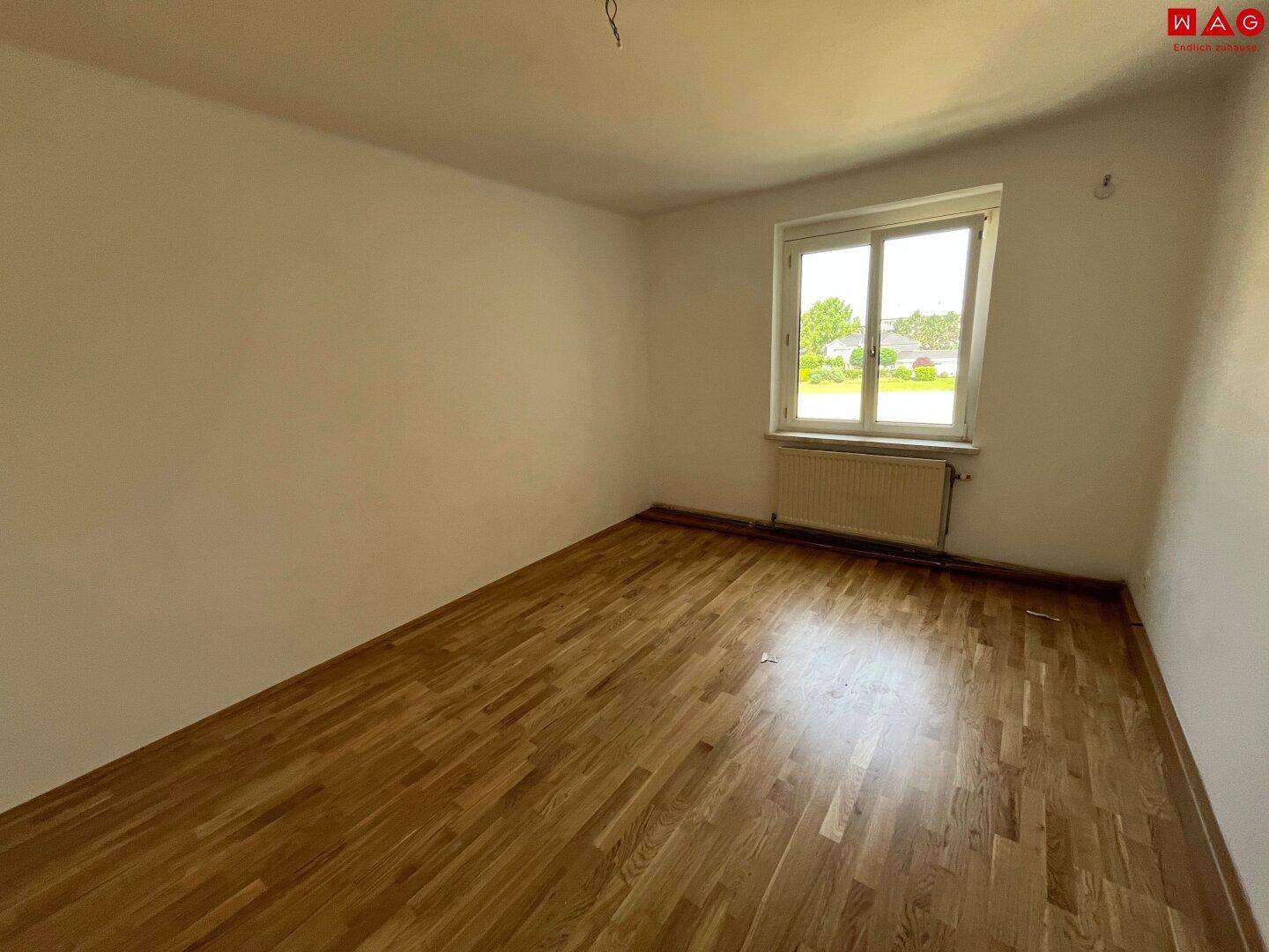 Naturnahe 3-Raum Wohnung mit Balkon! Wohn(t)raum in ländlicher Wohlfühlumgebung, mitten in der wunderbaren Pyhrn-Priel Bergwelt! frisch saniert! KEINE Befristung! - Więcej