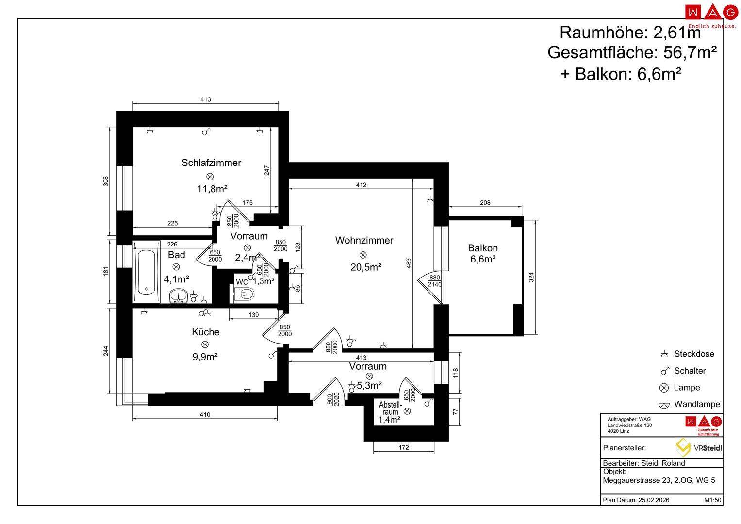 Detaillierter Grundriss der Wohnung mit Raummaßen und Balkon, inklusive aller wichtigen Bereiche.
