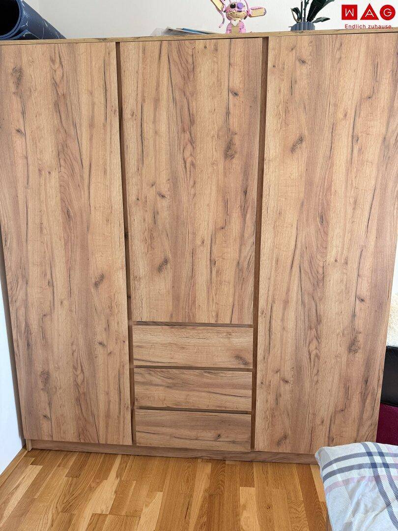Schrank