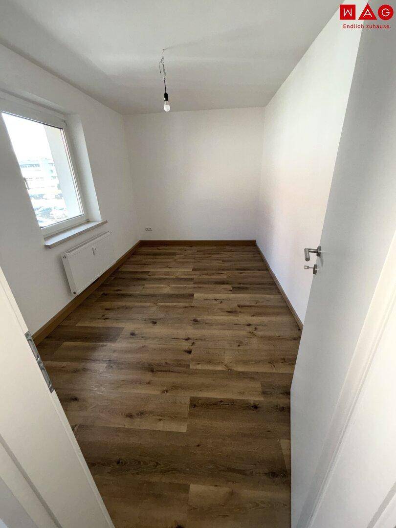 Kinderzimmer / Esszimmer / Büro 1