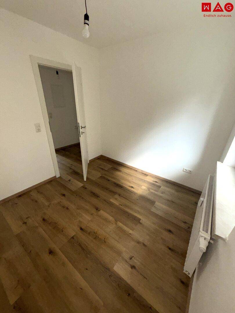 Kinderzimmer / Esszimmer / Büro 2