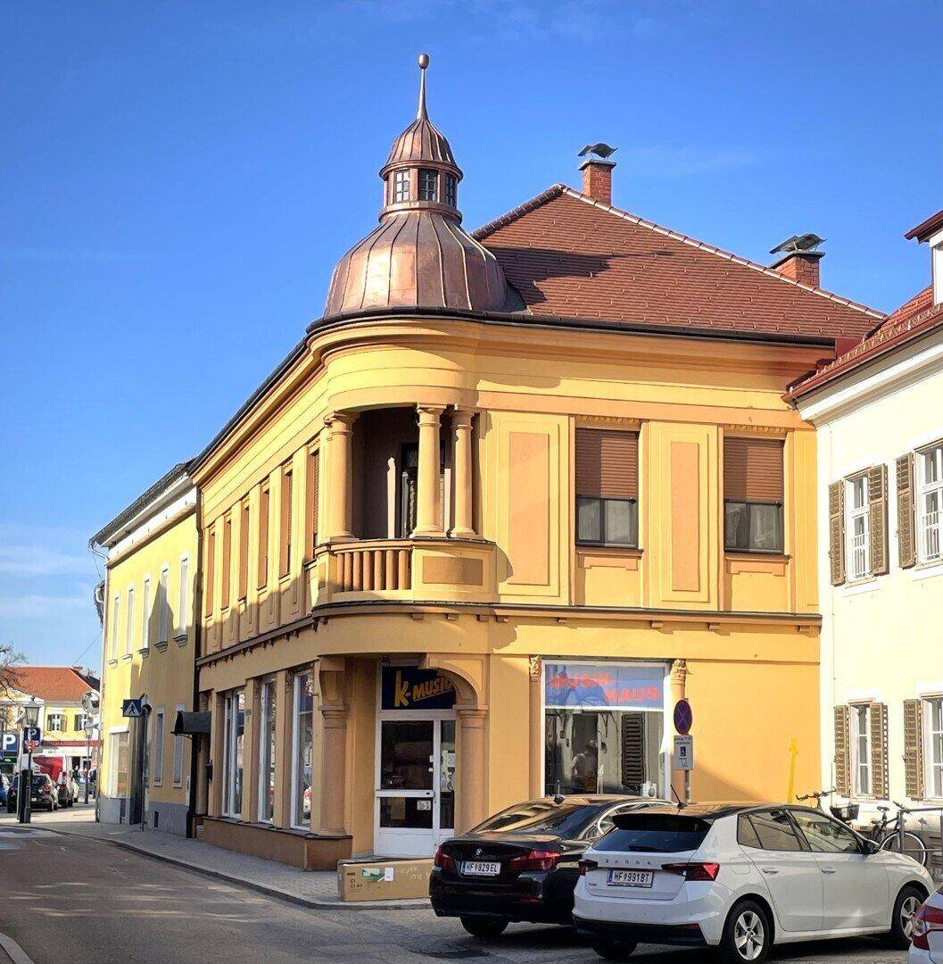 Außergewöhnliches Juwel – Stilvolle Stadtvilla im Herzen von Fürstenfeld - Ansicht 2