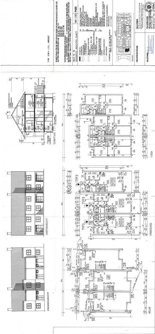 Detaillierter Grundrissplan eines Mehrfamilienhauses mit verschiedenen Etagen und Dachaufsicht.