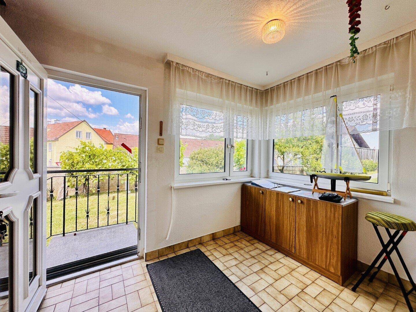 Einfamilienhaus mit ländlichem Flair und vielseitigem Potenzial in Wartmannstetten - Mehr