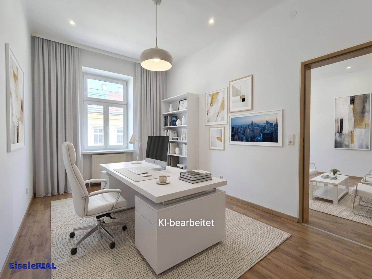 Helles Büro mit modernem Schreibtisch, Holzfußboden und stilvoller Dekoration, durch eine Tür mit einem weiteren Raum verbunden.