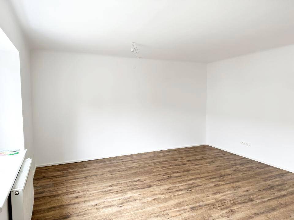 Top-11-Wohnzimmer-aus-Kuechensicht