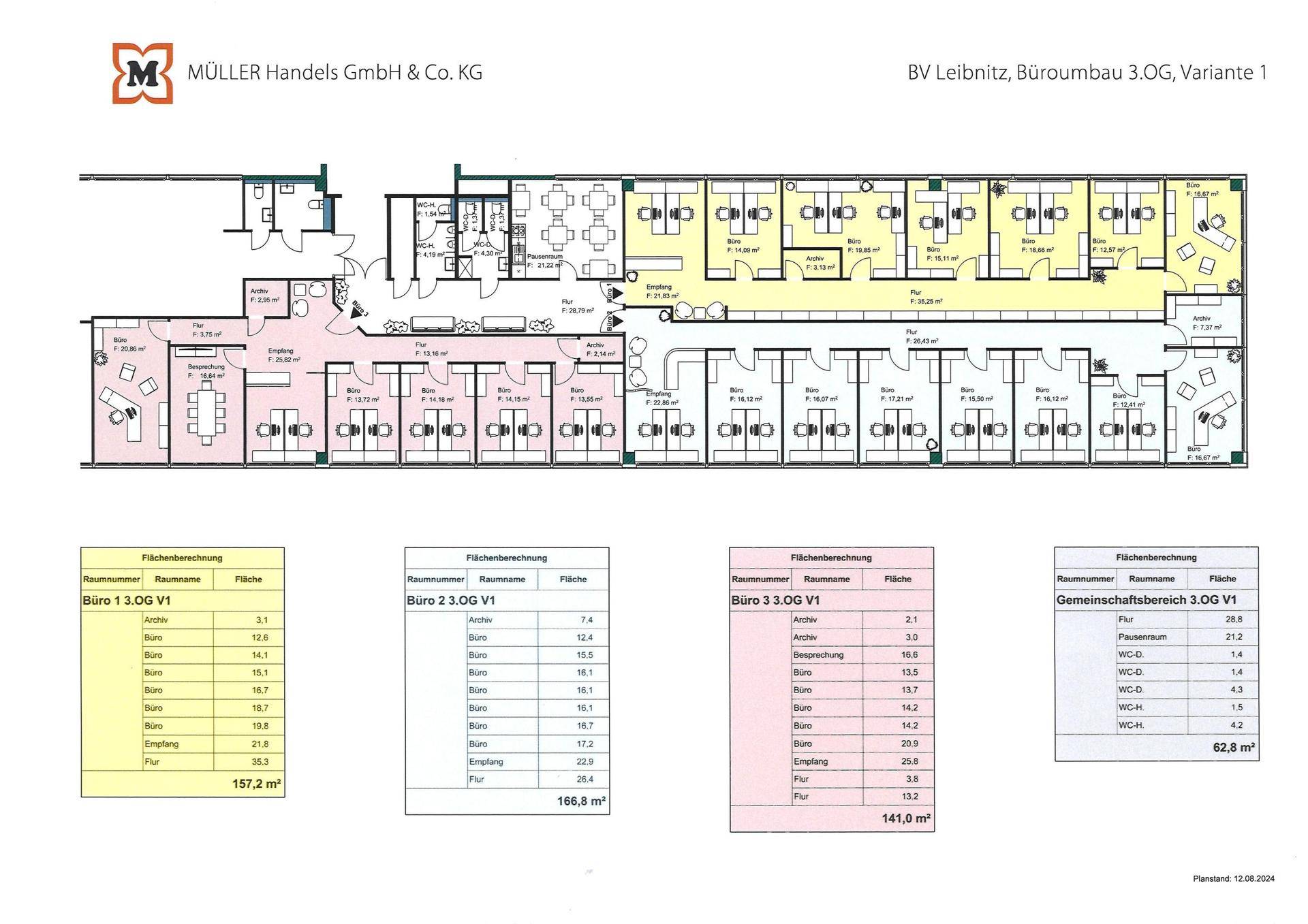 Detaillierter Grundriss eines Bürogeschosses mit zahlreichen Einzelbüros und Gemeinschaftsbereichen.