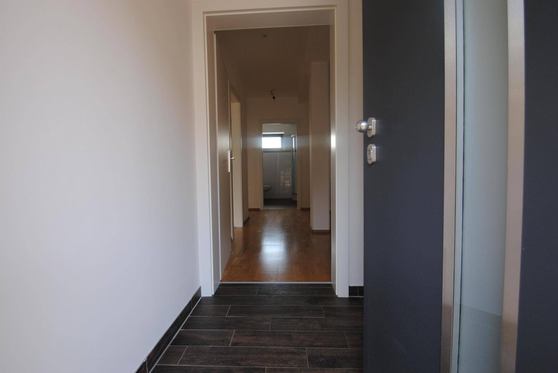 PLÖTZLICH SINGLE | KEINE WOHNUNG - Ansicht 2