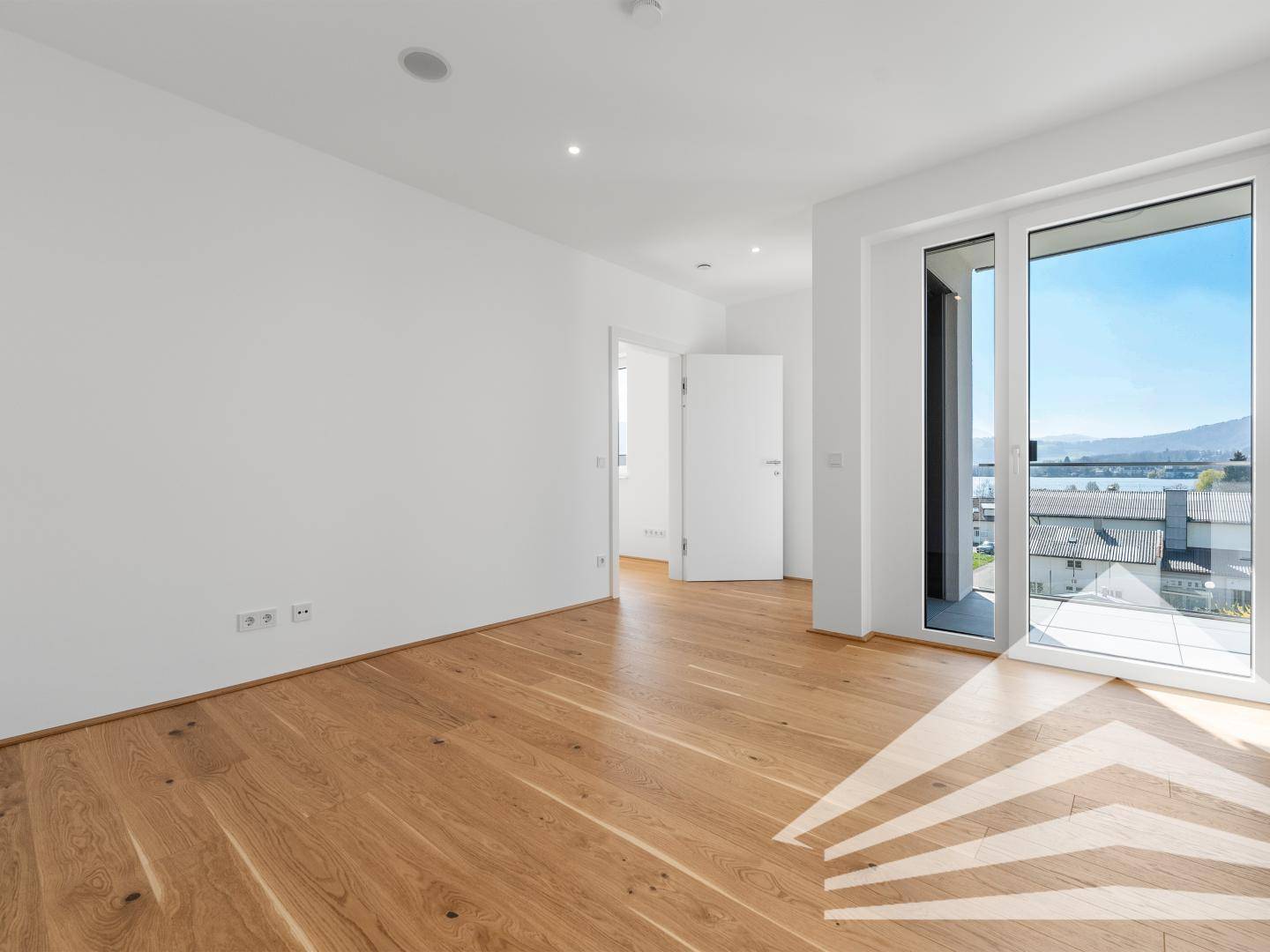 Schlafzimmer mit Seeblick