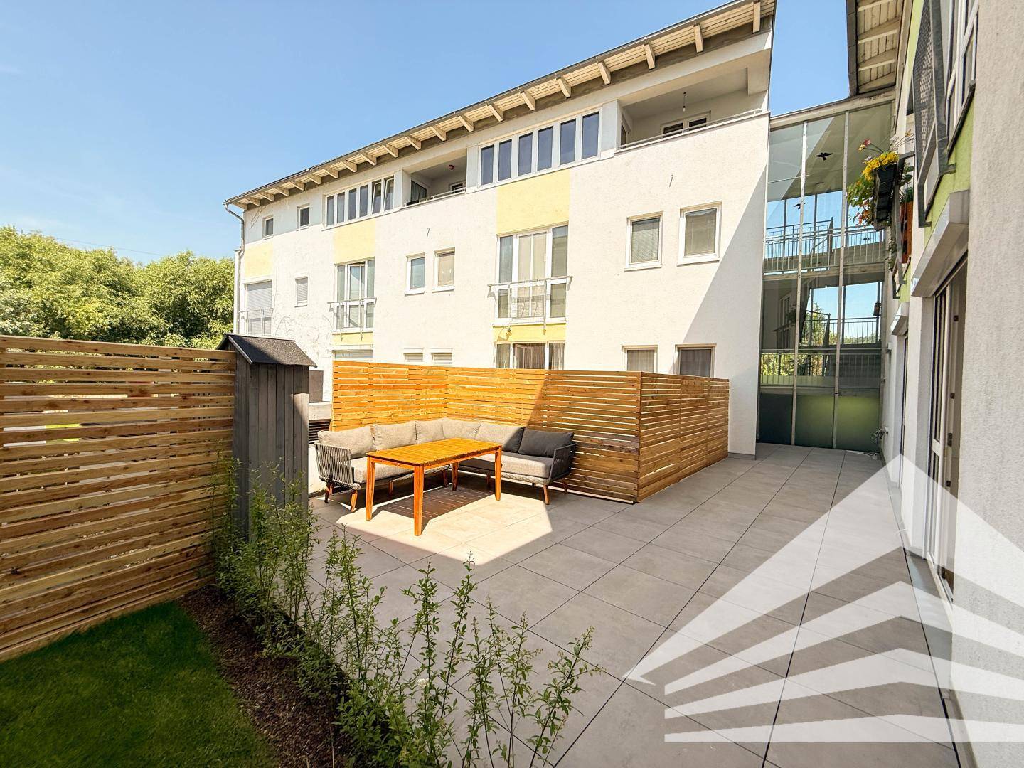Terrasse/Eigengarten