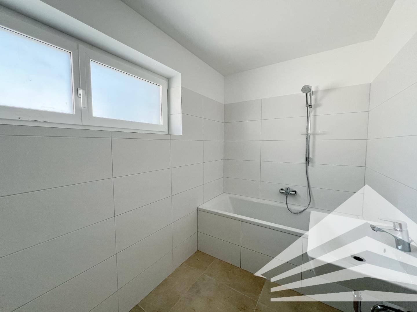 Badezimmer inkl. Wanne