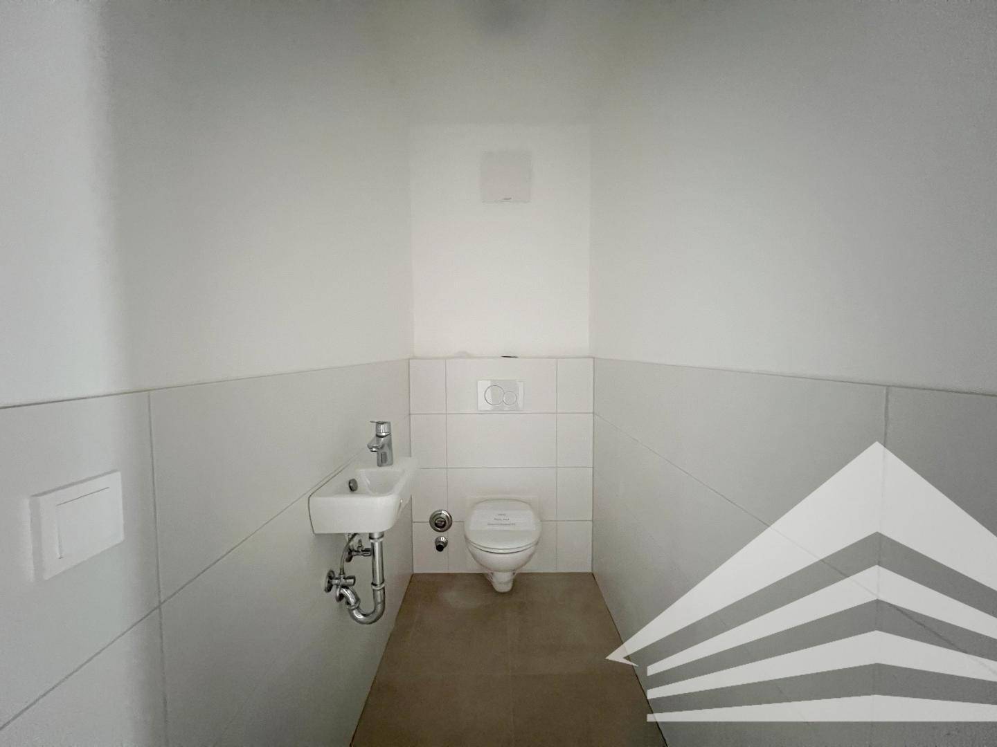 WC inkl. Handwaschbecken