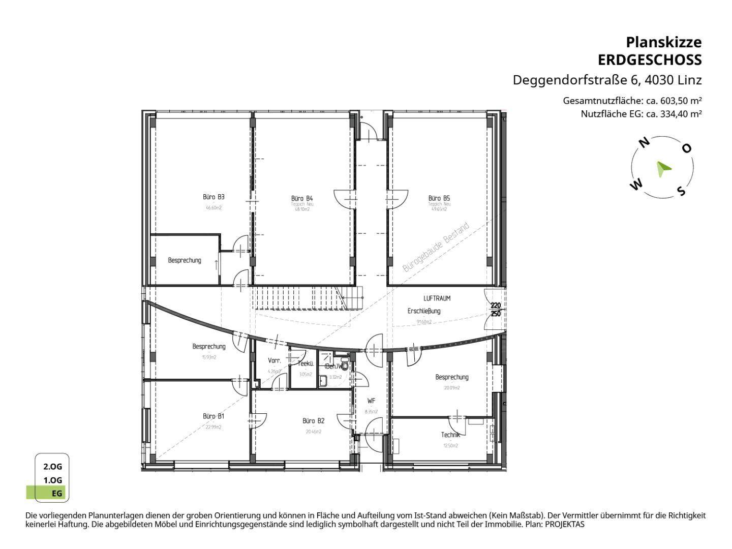 Grundriss des Erdgeschosses mit Büros, Besprechungsräumen und Technikbereichen.