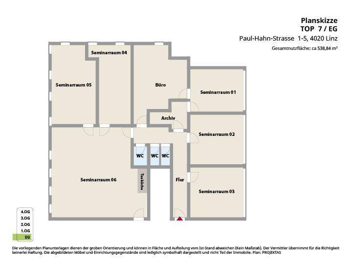 Detaillierter Grundriss einer Büroetage mit mehreren Seminarräumen, Büros, Teeküche und Sanitäranlagen.