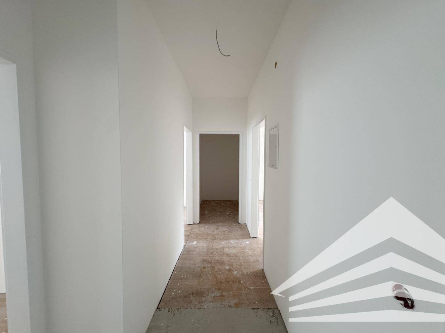 Neu sanierte, klimatisierte 3-Zimmer Wohnung mit Küche in LINZ-URFAHR! - Ansicht 5