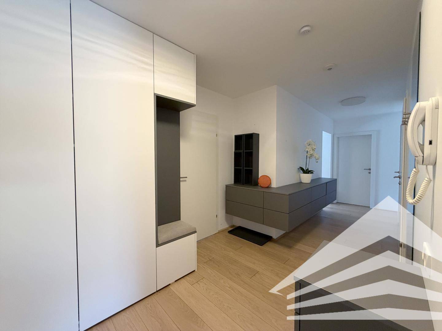 Vorzimmer | Garderobe