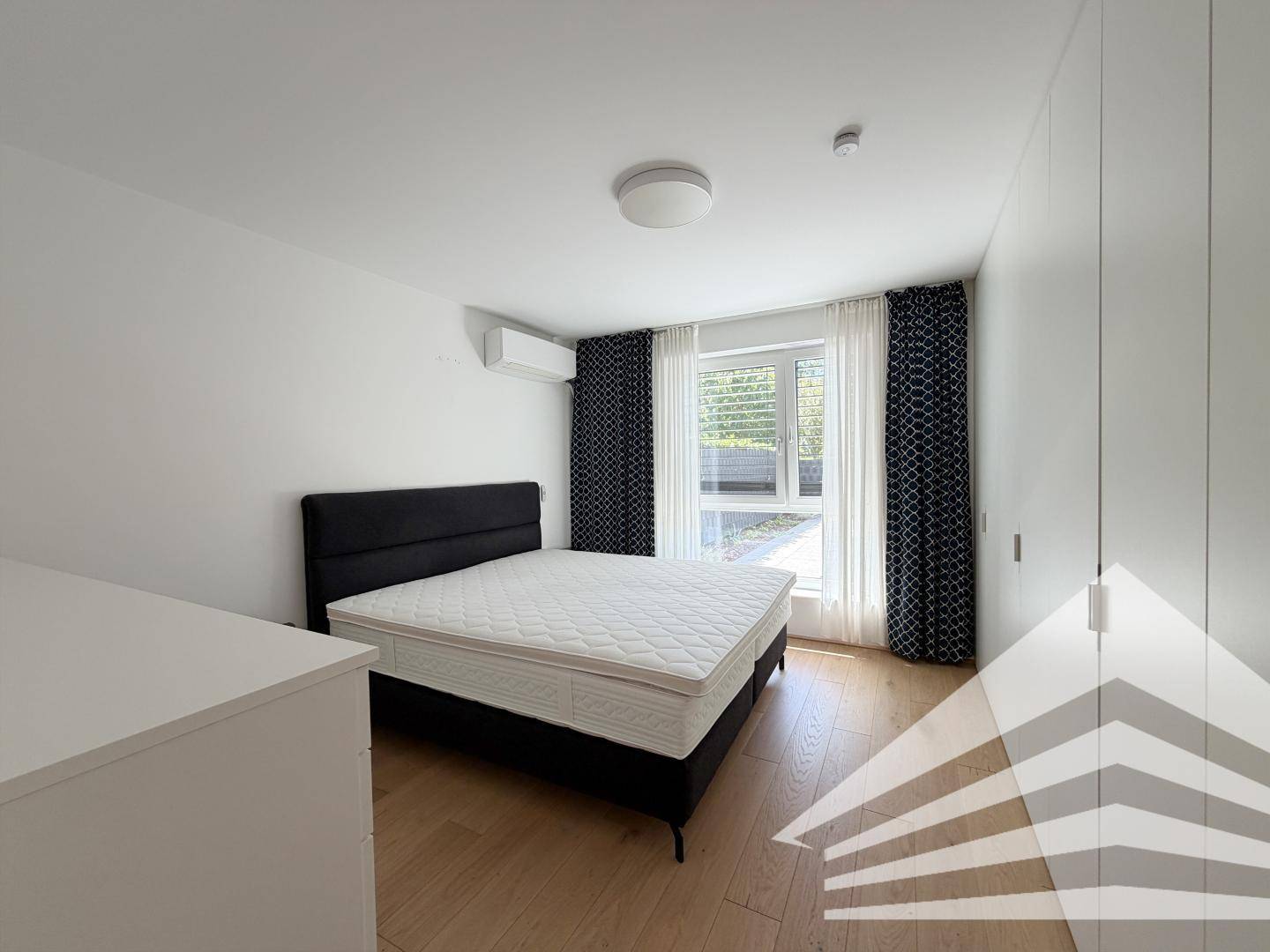 Schlafzimmer I