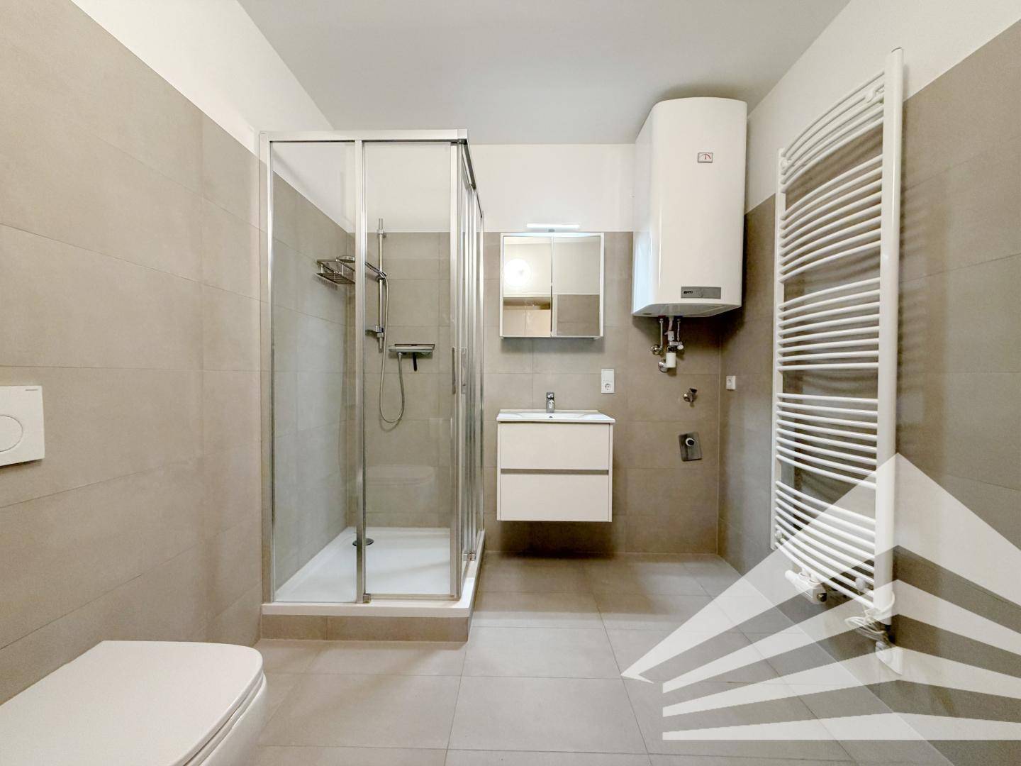 Badezimmer inkl. Dusche und WC