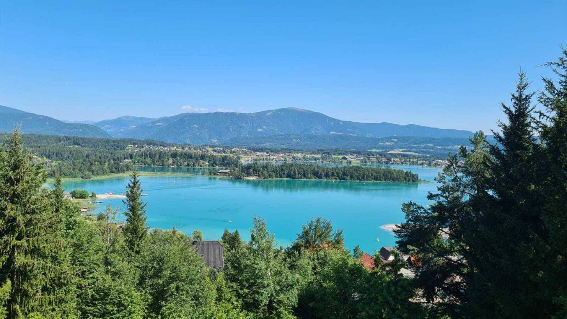 Unverbaubarer Ausblick über den Faakersee
