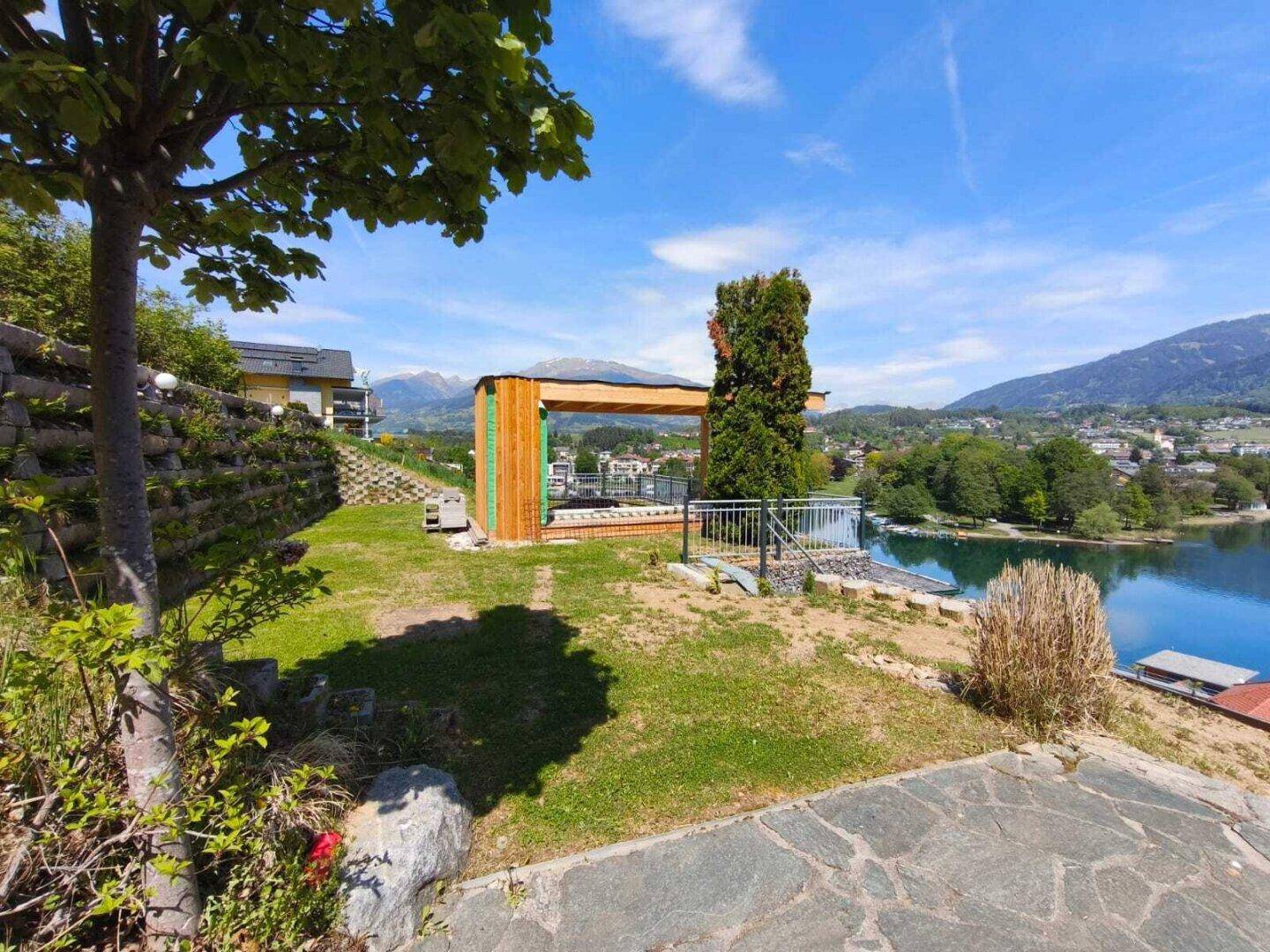 Außergewöhnliches Baugrundstück in Seeboden – unverbaubarer Seeblick, nur ca. 50 m zum Millstätter See - Ansicht 4