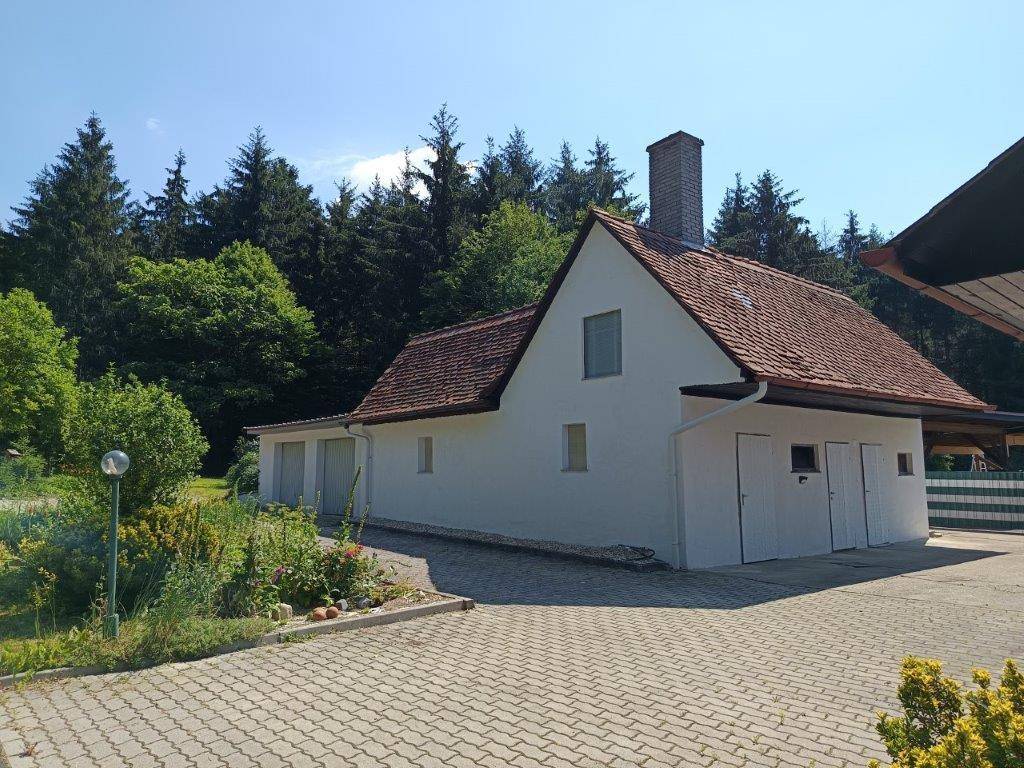 Naturparadies in der Oststeiermark – Bezugsfertiges Wohnhaus mit Eigenwald, Nebengebäude und vielfältigen Nutzungsmöglichkeiten - Ansicht 4