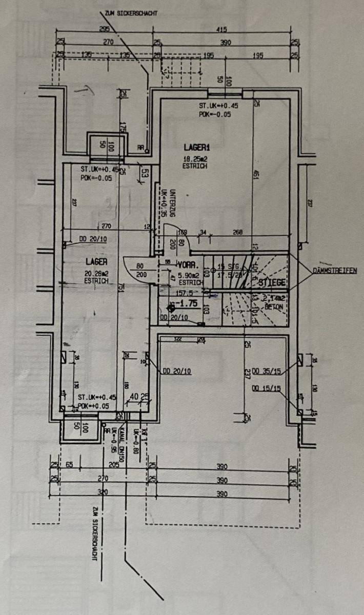 Grundriss des Untergeschosses mit Lagerflächen und Hauswirtschaftsraum.