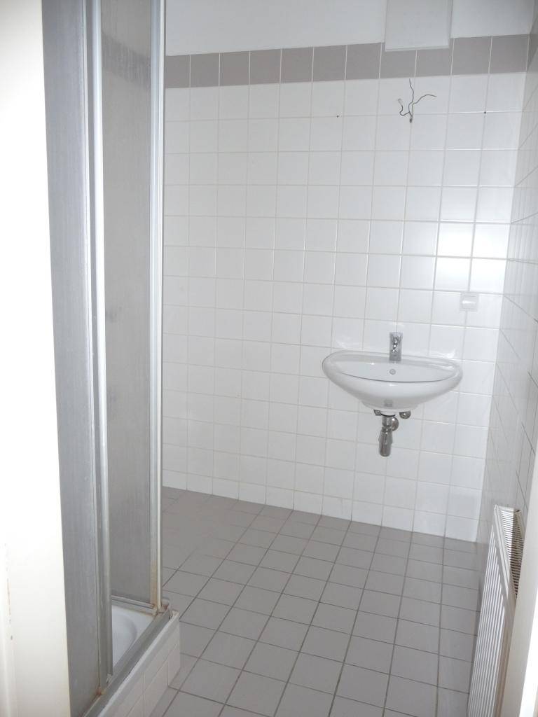 https://pictures.immobilienscout24.de/prod.www.immobilienscout24.at/pictureserver/loadPicture?q=70&id=012.0012000001E83kY-612375880e4349888fb00ae5121443d7