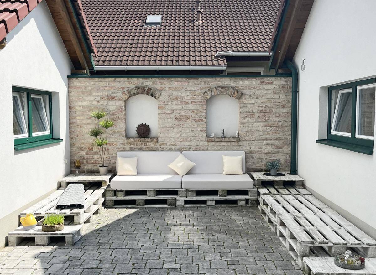 House in Walpersbach - View 2