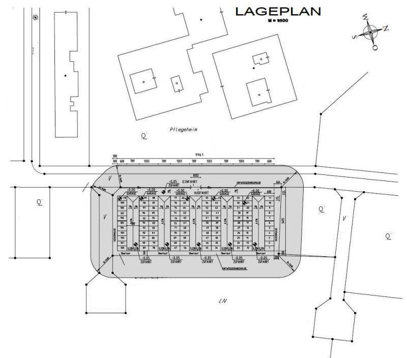 Lageplan zeigt die Anordnung der Garagen innerhalb eines größeren Grundstücks mit umliegenden Gebäuden.