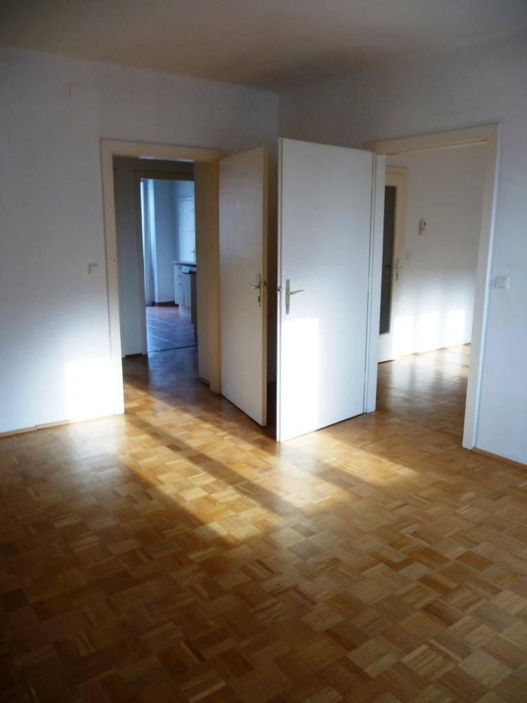 https://pictures.immobilienscout24.de/prod.www.immobilienscout24.at/pictureserver/loadPicture?q=70&id=012.0012000001E83kY-b1faada61be744ce9d64132349973b08