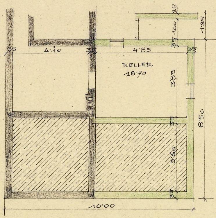Grundriss des Kellers mit Bemaßung und gekennzeichneten Lagerbereichen.