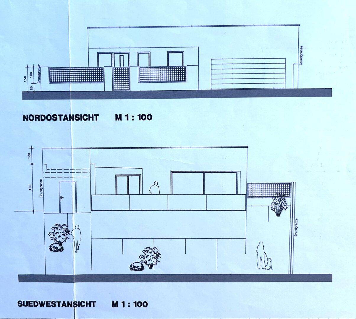 Architektonische Ansichten des Gebäudes von Nordost und Südwest mit Balkonen und Fenstern.
