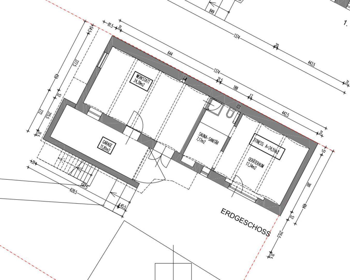 Grundriss des Erdgeschosses mit Garage, Werkstatt, Sauna und Fitnessraum.
