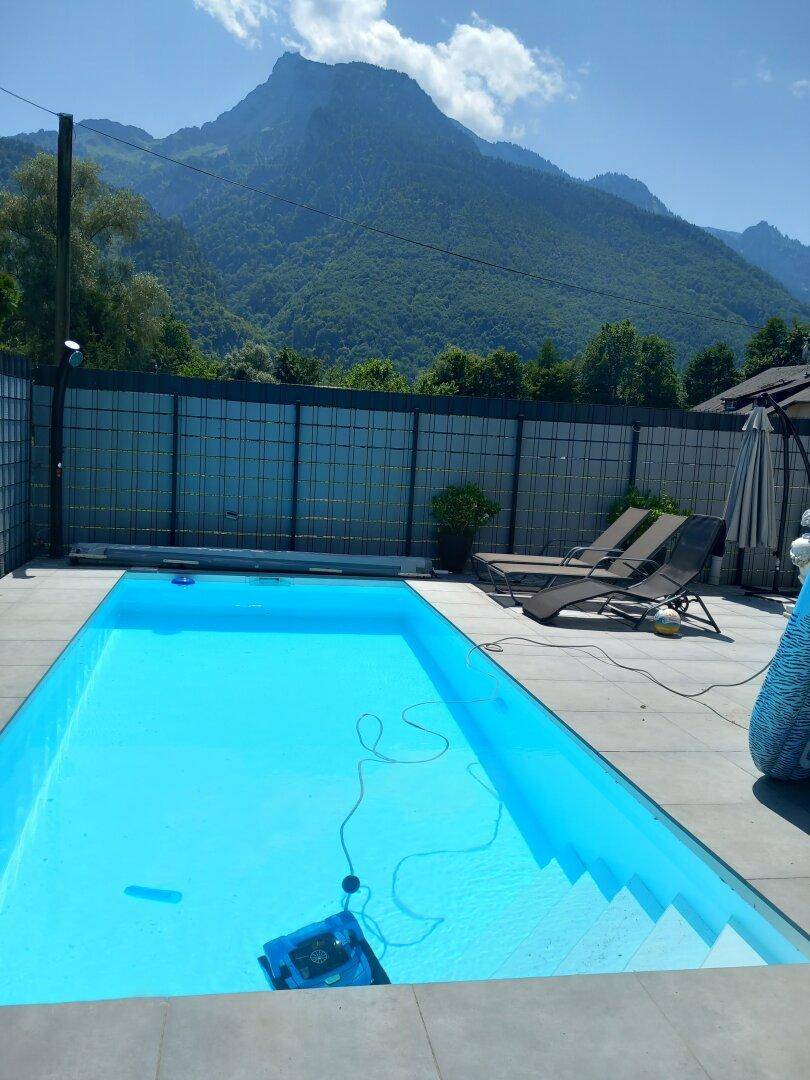 Terrasse mit Pool