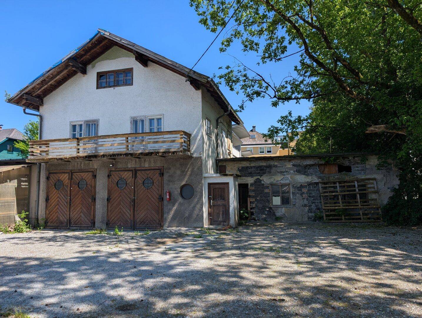 Baugrundstück mit Altbestand mit hoher Baudichte und in zentraler Lage von Salzburg-Maxglan/Riedenburg - Ansicht 2