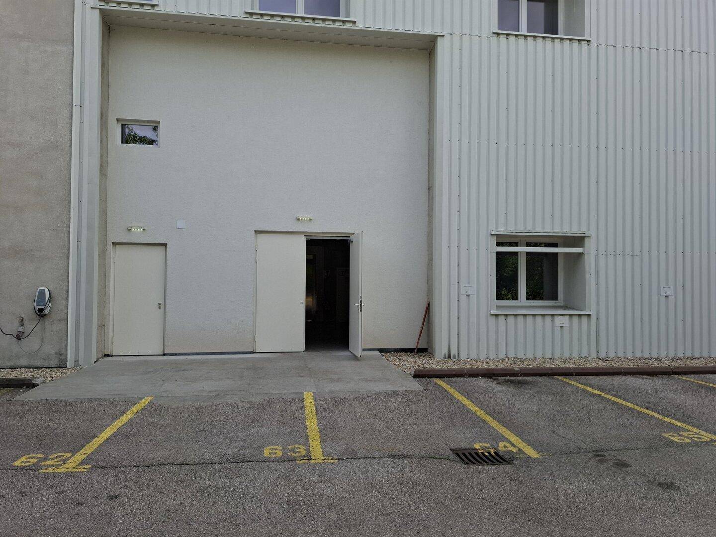 Lagerhalle im Obergeschoss, Lastenlift, palettentauglich für Hubwagen - Widok 6