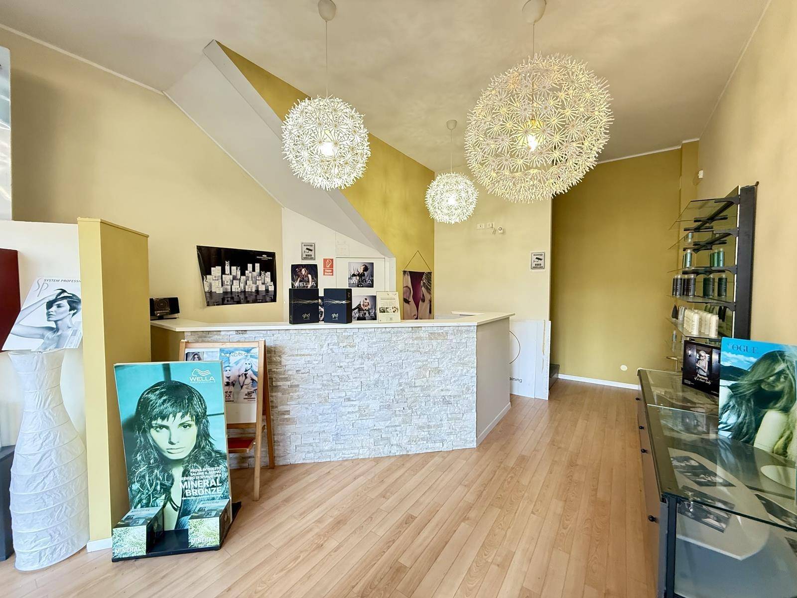 Büro bzw. Geschäftsräumlichkeit mit ca. 100m² in Villach - Widok 2
