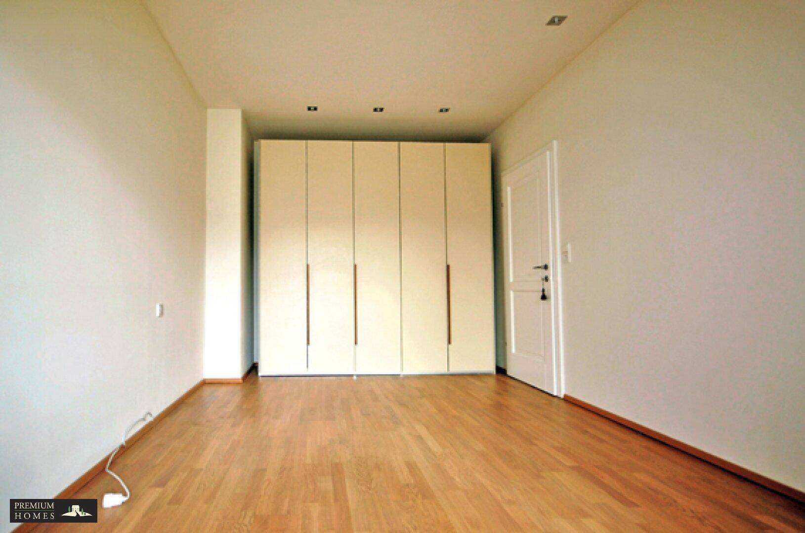 Kramsach-2-Zimmer-Eigentumswohnung-Mariathal-Schlafzimmer-3