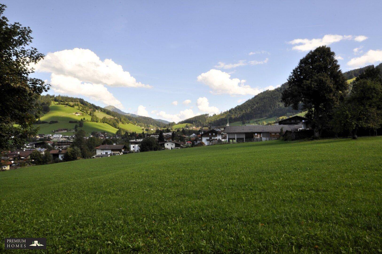 Wildschönau/NIEDERAU - 567 m² Grundstück - nächste Umgebung mit Blick ins Dorfzentrum