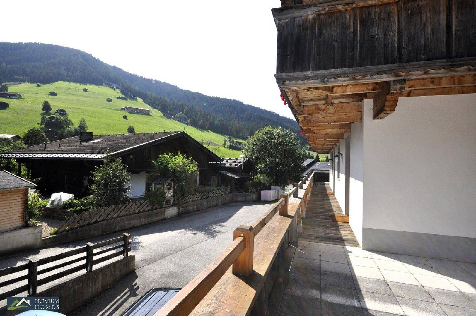 ALPBACH - Inneralpbach - Eigentumswohnung - Balkon