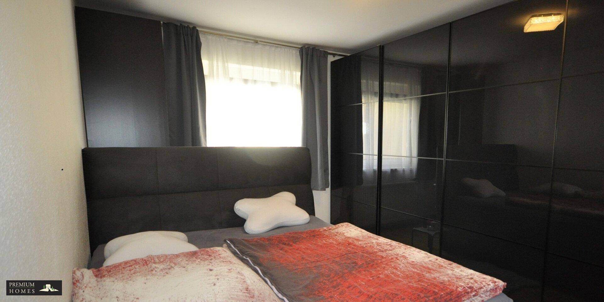 WATTENS - Attraktive 74m² Wohnung - Elternschlafzimmer