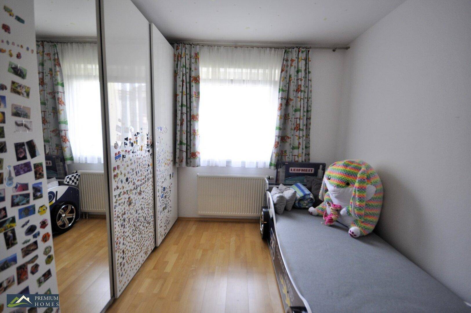 WATTENS - Attraktive 74m² Wohnung - Kinderzimmer