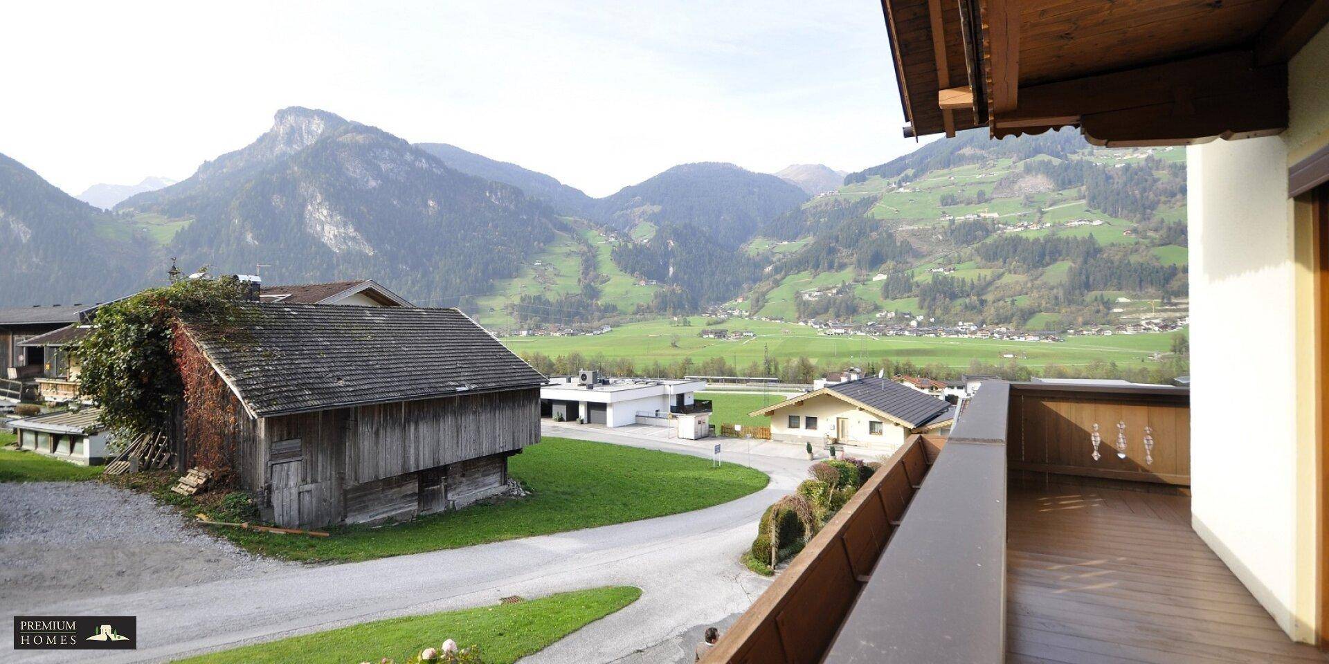 Ramsau im Zillertal - Balkonsicht Richtung Südwesten - OG