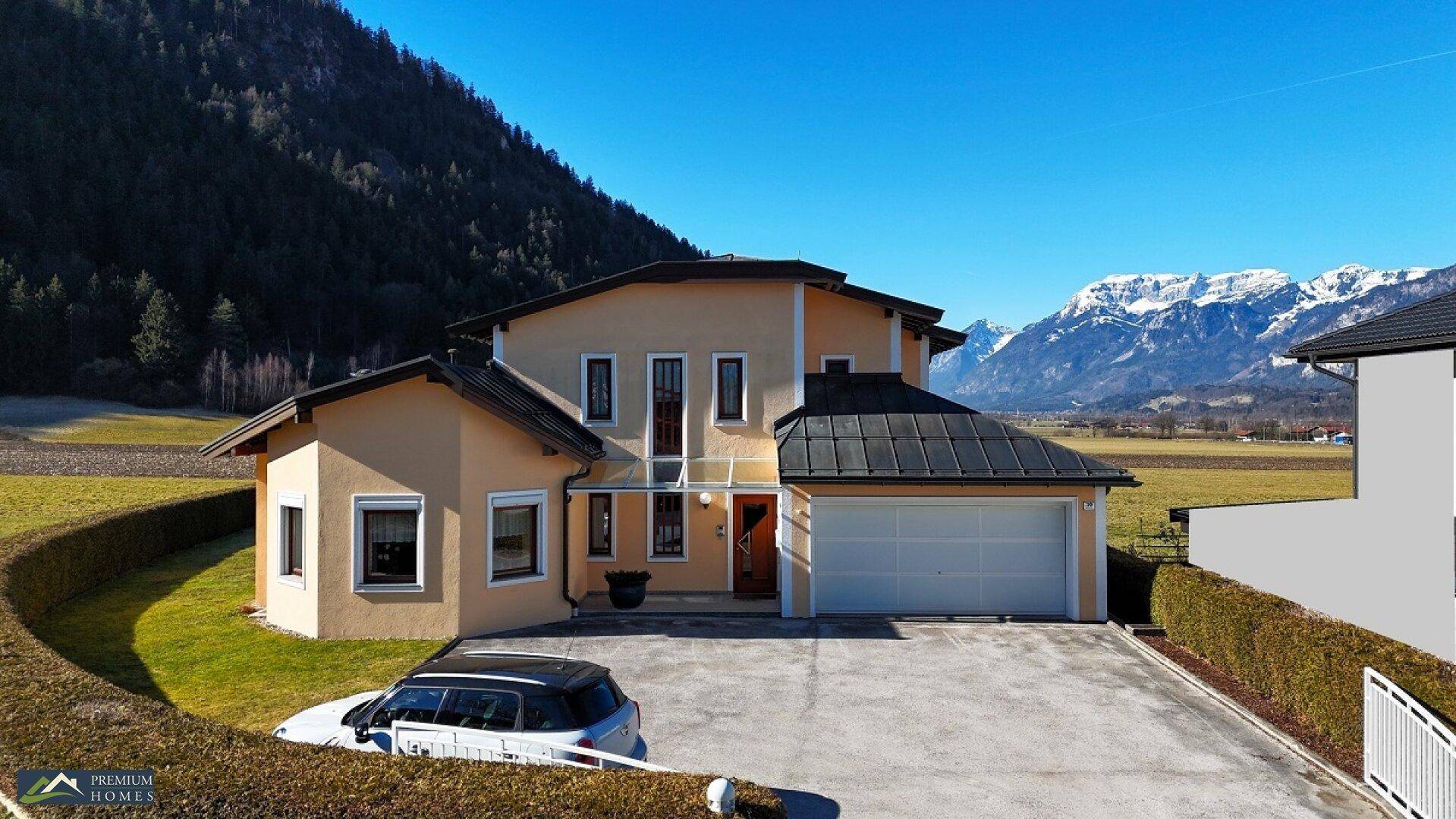 KUNDL - Luxuriöses Landhaus für Ihre Familie - 5 Zimmer, Balkon, Terrasse, Wintergarten und sehr viel Grünfläche - Ansicht 3