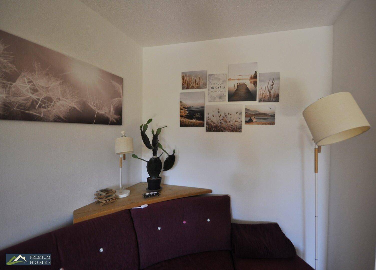 WÖRGL - Anlage-Objekt - schönes Details im Wohnzimmerbereich