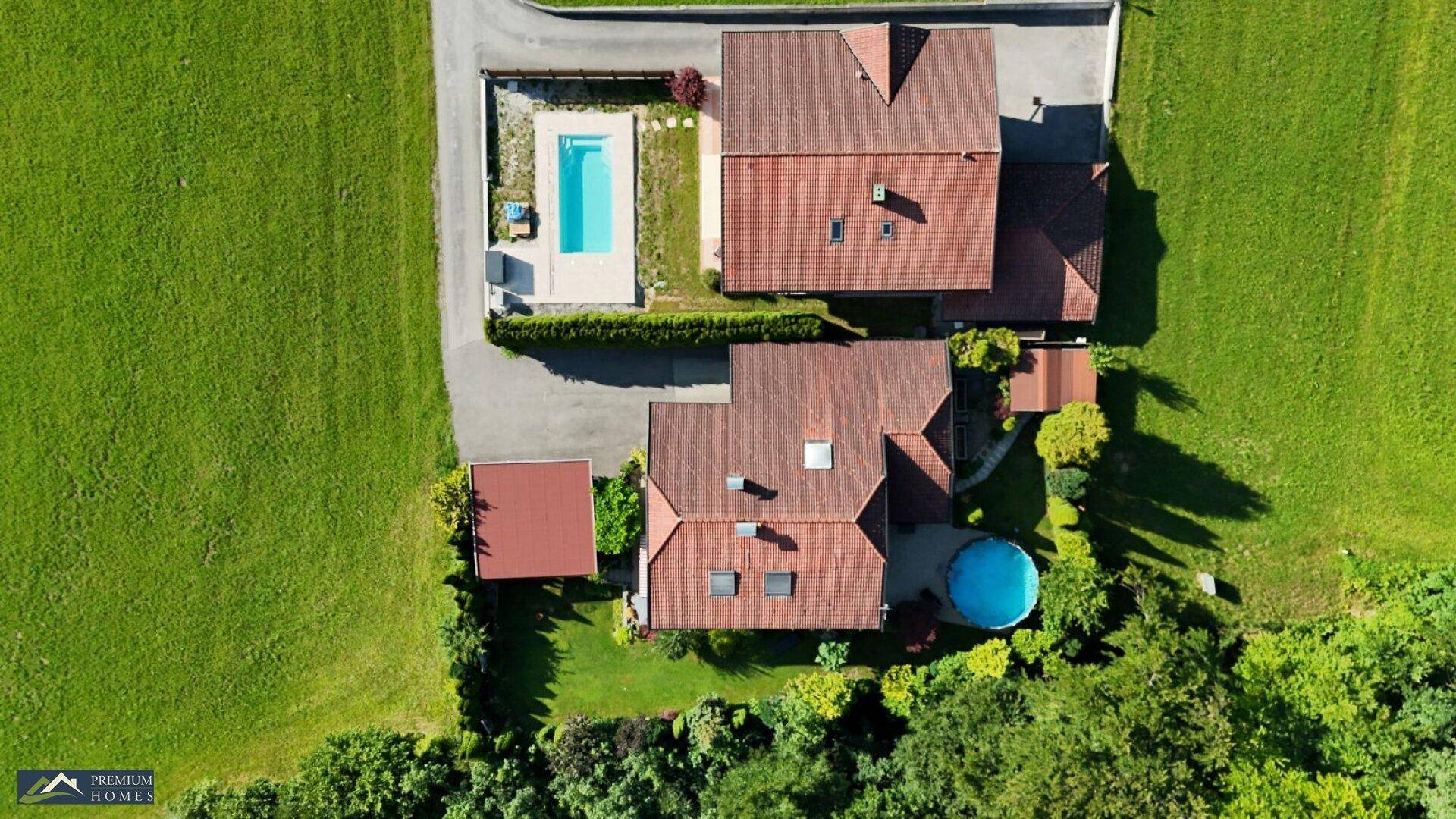 Einfamilienwohnhaus - Vogelperspektive