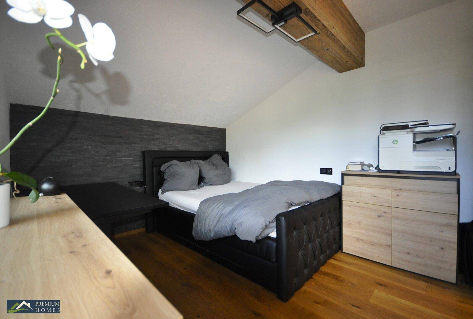 Einfamilienwohnhaus - Zimmer Richtung Nordosten